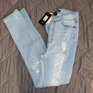 FashionNova Light denim straight leg jeans